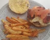 Foto del paso 10 de la receta: Hamburguesa con bacon y quesos