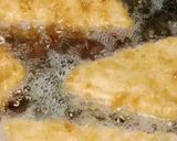 A picture of step 5 of Crispy fried Mayo Chicken sandwiches 🥪.