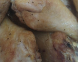 Foto del paso 1 de la receta: Muslitos de pollo en salsa de verduras