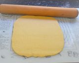A picture of step 2 of Walnut and raisin roll (beigli).