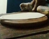 मैदे का बना आलू समोसा (Maide ka bana aloo samosa recipe in hindi) रेसिपी चरण 4 फोटो