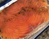 Foto del paso 3 de la receta: Montado de salmón y queso con huevo revuelto