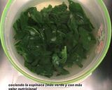 Foto del paso 3 de la receta: Tarta de espinaca cocida casera