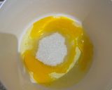 Foto langkah ke 4 dari resep Bolu Tape Keju.