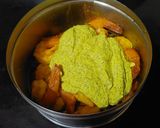 A picture of step 3 of Fried Chingri Bhapa.