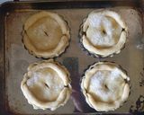 A picture of step 2 of Shortcrust Pastry Tartlet Mince Pies.
