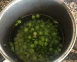 Foto del paso 1 de la receta: Puré de arvejas y papas!