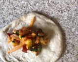 A picture of step 4 of Pizza buns.
