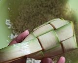 Foto langkah ke 1 dari resep Ketupat Magic Com.