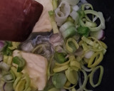 Foto del paso 1 de la receta: Vichyssoise 🇫🇷 Sopa fría francesa de puerros y papa🗼Francia 🇫🇷