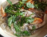 Foto langkah ke 4 dari resep Sop ikan gurame sederhana.