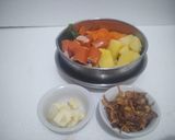 Foto langkah ke 1 dari resep MENUPPKM SUP Patah Hati.