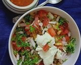 A picture of step 3 of Leftover sev chivda misal.