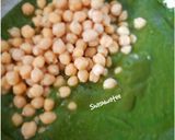 A picture of step 8 of Palak chhole.