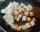 A picture of step 7 of Shahi paneer.