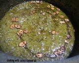 A picture of step 2 of Sarson da Saag.