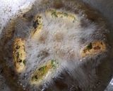 A picture of step 2 of Fresh Fenugreek-semolina cutlets.
