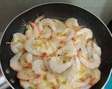 Foto langkah ke 1 dari resep Udang Saos Mentega.