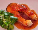 Foto del paso 4 de la receta: Salmón con salsa de mermelada de tomate, naranjada y romero 😋