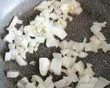 Foto del paso 1 de la receta: Macarrones con salsa de setas