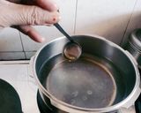 A picture of step 1 of White sauce pasta.