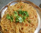 A picture of step 3 of Cheese Maggi.