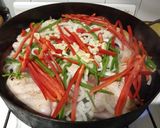 Foto del paso 3 de la receta: Pollo al disco