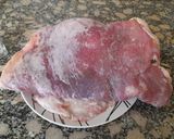 Foto del paso 2 de la receta: Matambre tiernizado a la pizza