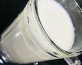 A picture of step 3 of Badam Milkshake.