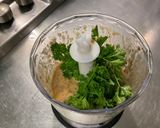 Une image de l'étape 5 de Sauce salade à la moutarde à l'ancienne, ail, soja et persil.