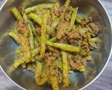 ग्वार फली की बुजी (gawar phali ki buji recipe in Hindi) रेसिपी चरण 3 फोटो