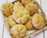 Foto del passaggio 6 della ricetta Rosette di pane con curcuma 🌹🍞