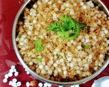A picture of step 4 of Sabudana khichadi.