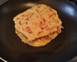 Foto del paso 9 de la receta: Arepa🫓con🧀🍯chori-queso🥯🥓🧅