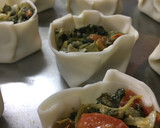 Foto del paso 5 de la receta: Canastitas de acelga