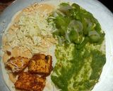 A picture of step 10 of Tandoori paneer tikka grilled tortilla wrap.
