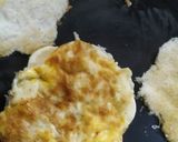 A picture of step 2 of Bread omlette sandwich.