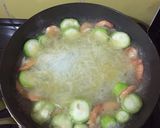 Foto langkah ke 3 dari resep 14. Sup Oyong Udang.