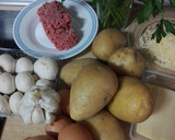Foto del paso 1 de la receta: Rollo de patata al horno relleno de carne y champiñones