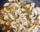 Hình bước làm 3 của món Mì udon xào rau quả chua cay 🍝