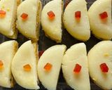 A picture of step 2 of Malai Chap/Malai Sandwich.
