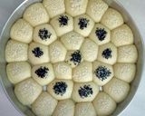 صورة لخطوة 3 من وصفة معروك رمضان على شكل خلية نحل
