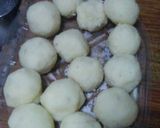 Foto del paso 2 de la receta: Bombitas de papa rellenas de queso panisadas