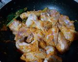 Foto langkah ke 3 dari resep Gulai Ayam Kentang.
