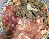 รูปขั้นตอนการทำที่ 1 ของ “พริกแกงเครื่องในไก่หน่อไม้ดอง”