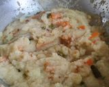 A picture of step 3 of Vegetable upma.