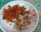 A picture of step 4 of Mixed fruit custard.