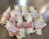 A picture of step 5 of Chicken Wings Stuffed with Thread Mushroom.
