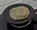 रागी आटा का रोटी और कंदा की सब्जी रेसिपी चरण 2 फोटो
