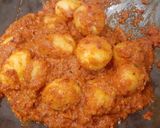 A picture of step 7 of Nepali style Aloo Dum with Chiwda /Poha/ Flattened rice.